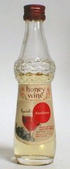 Akadama Honey Wine